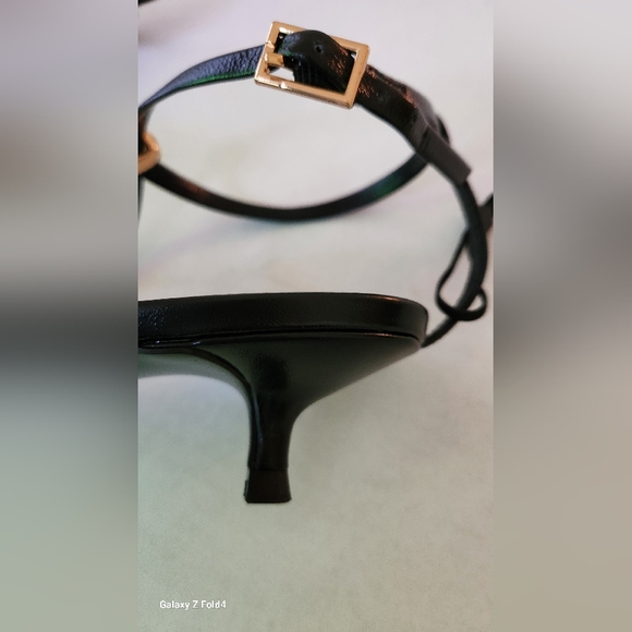 ZARA STRAPPY LEATHER KITTEN HEEL SHOES SIZE 9 - Picture 7 of 10